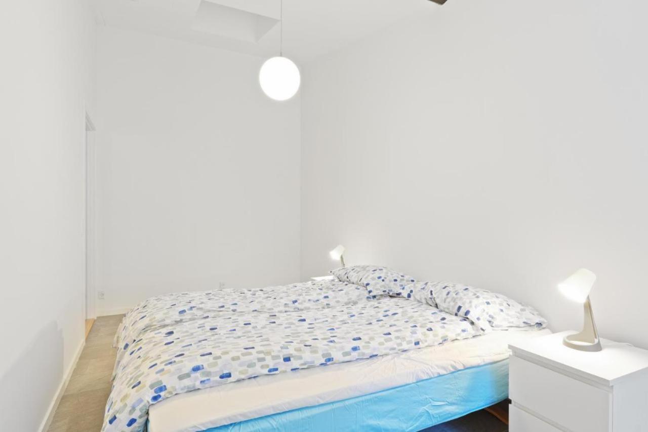 Charming - Luxurious 1 Bedroom Apartment In The Heart Of 올보르 외부 사진