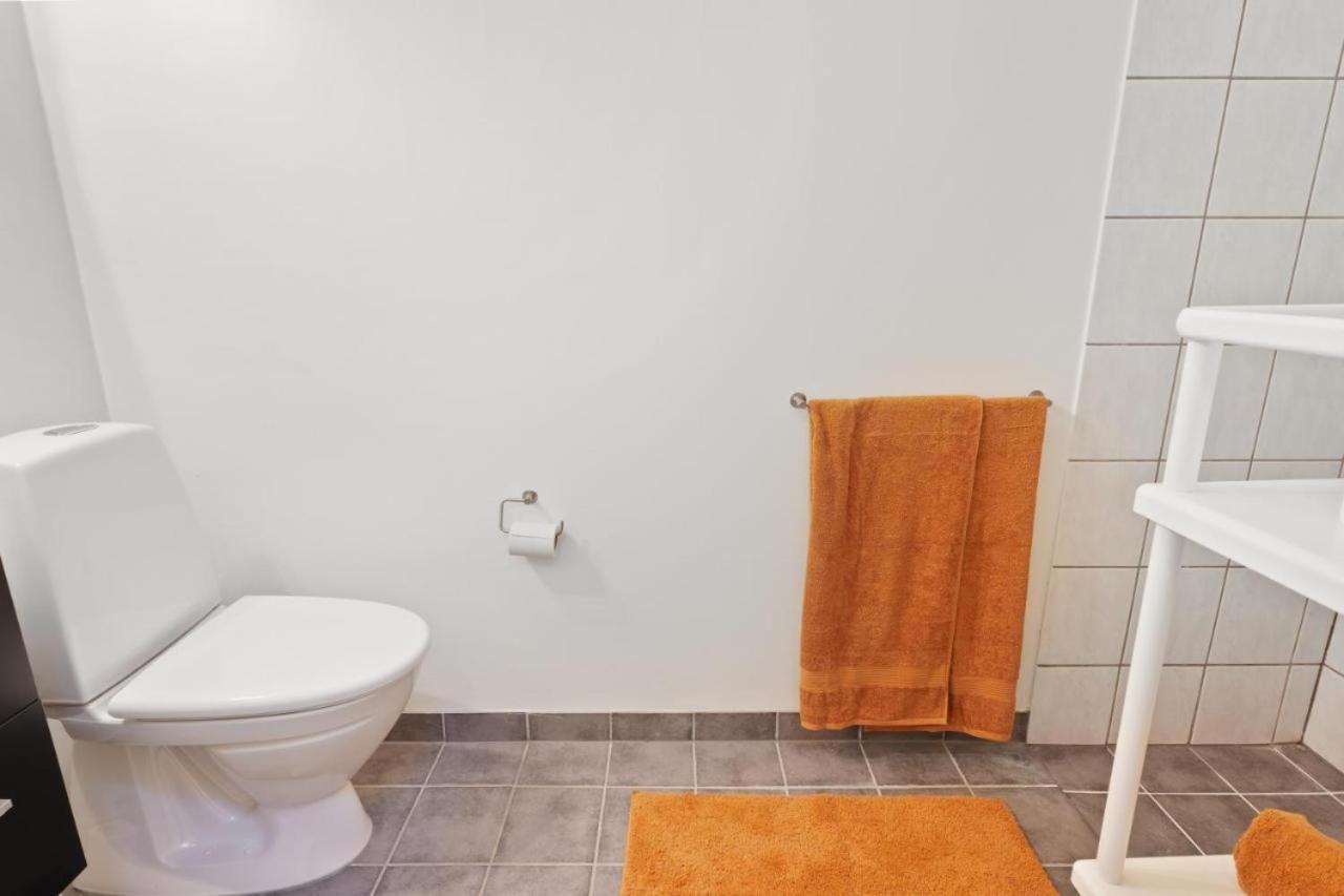 Charming - Luxurious 1 Bedroom Apartment In The Heart Of 올보르 외부 사진